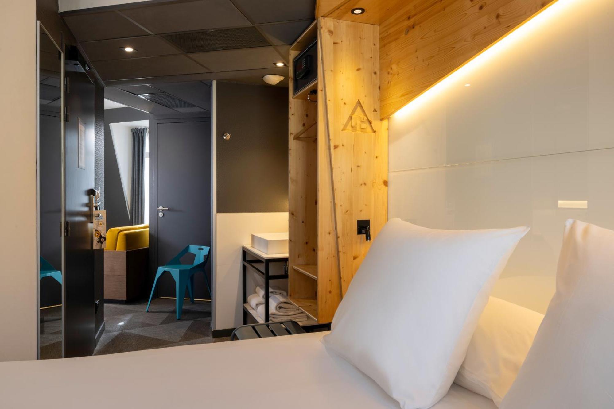 Urban Bivouac Hotel 3*