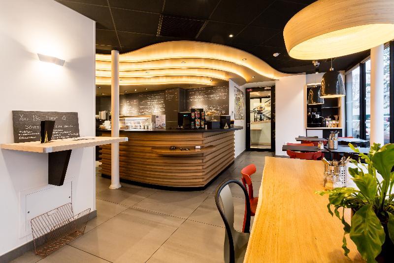 Urban Bivouac Hotel 3*